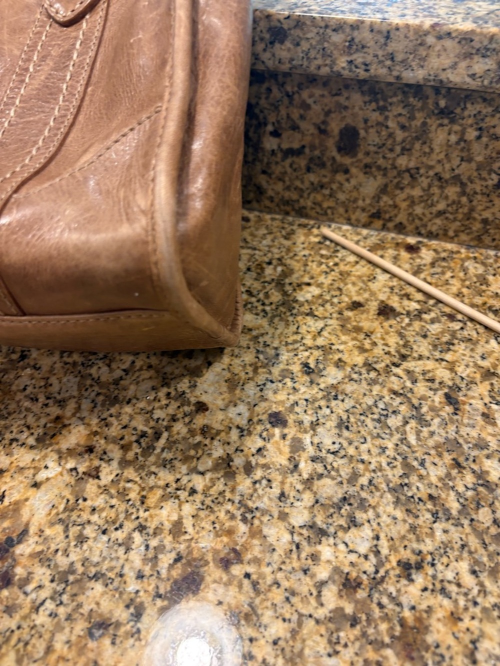 Frye Melissa Satchel in Beige Leather Classic Style W Dust Bag - Picture 5 of 15